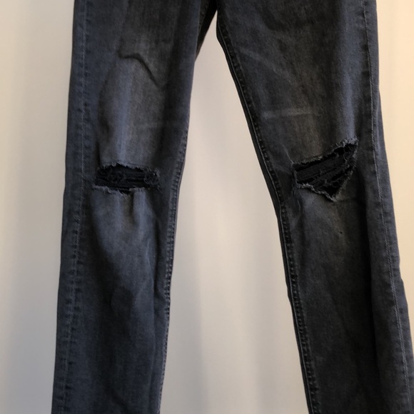 H&M Jeans - Picture 3 of 3